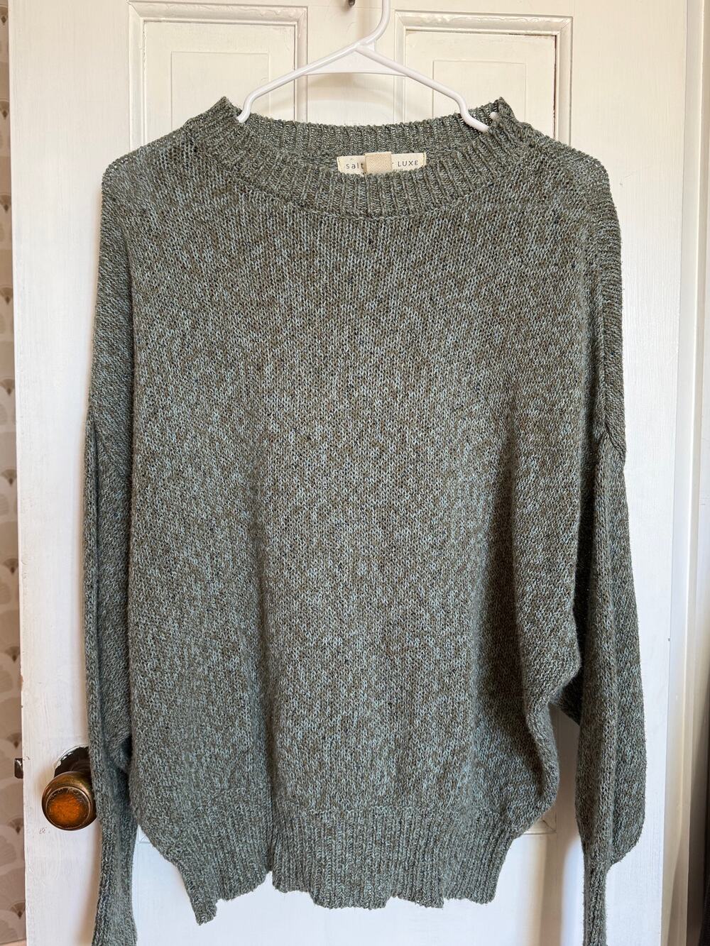 Saltwater Luxe Green Sweater Size Medium